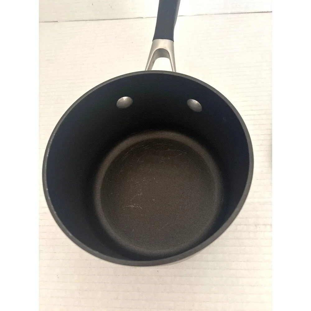 Select by Calphalon 1 1/2 qt Hard Anodized Sauce Cookware W/ Lid Made in the USA
